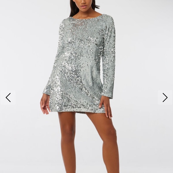 Red sequin backless dress by Arden B - Picture 5 of 5